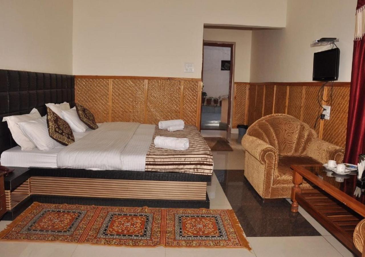 Himalaya Mount View Resort Uttarakhand Kausani Bagian luar foto