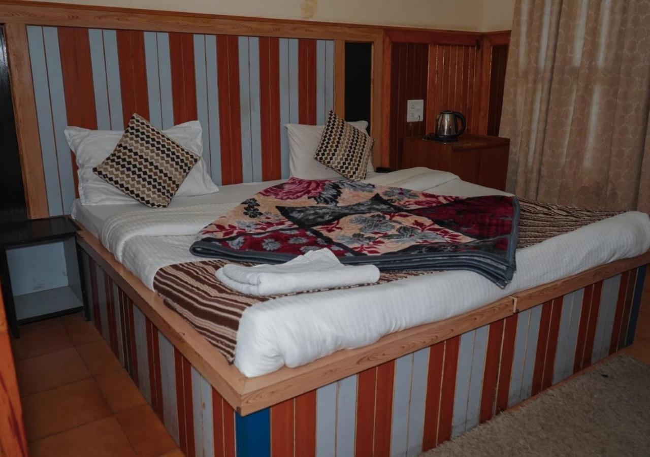 Himalaya Mount View Resort Uttarakhand Kausani Bagian luar foto
